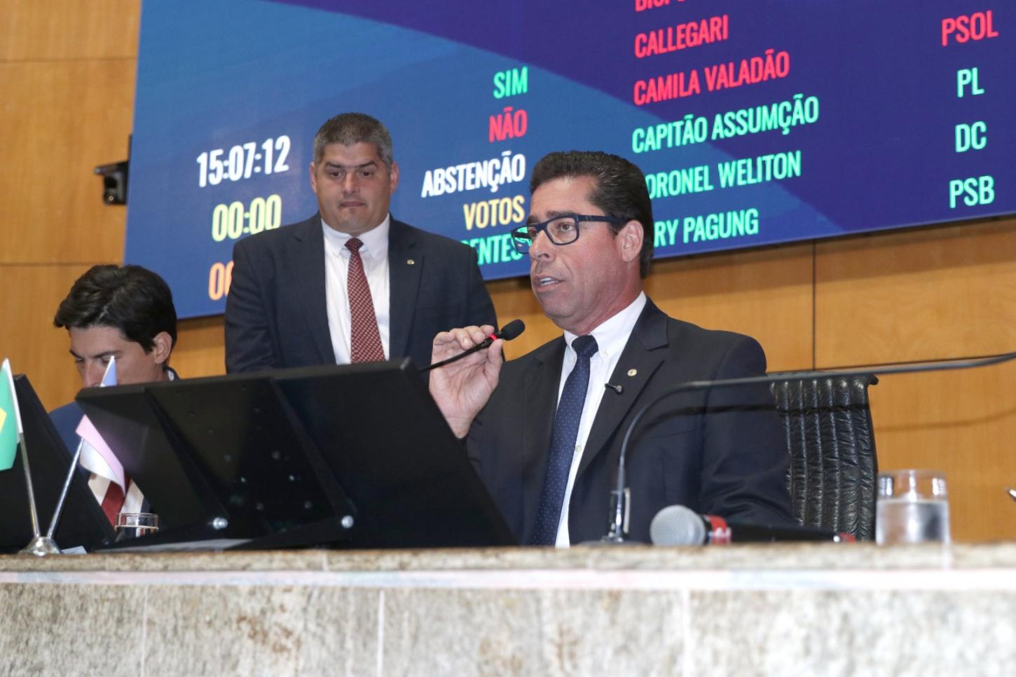 Assembleia Legislativa aprova carteira para pessoas com fibromialgia e adequa burocracia para área para complexo da GWM