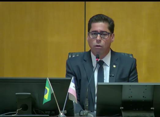 Marcelo Santos analisa cenário eleitoral durante sessão da Assembleia