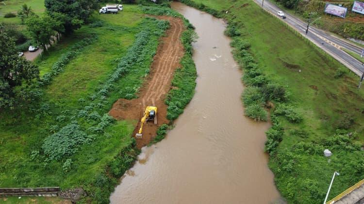 Prefeitura de Alfredo Chaves inicia desassoreamento do Rio Benevente