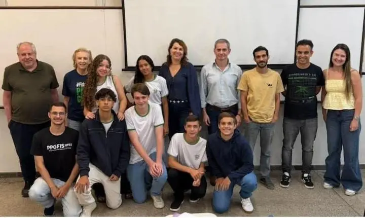 Alunos de Alfredo Chaves avançam em mostra estadual de astronomia