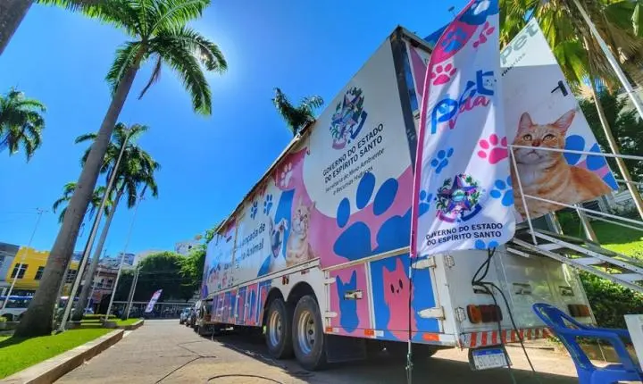 Carretão do Pet Vida realiza mais de 600 atendimentos entre vacinação e castração em Linhares