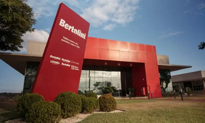 Grupo Bertolini realiza mutirões semanais de contratação em Colatina