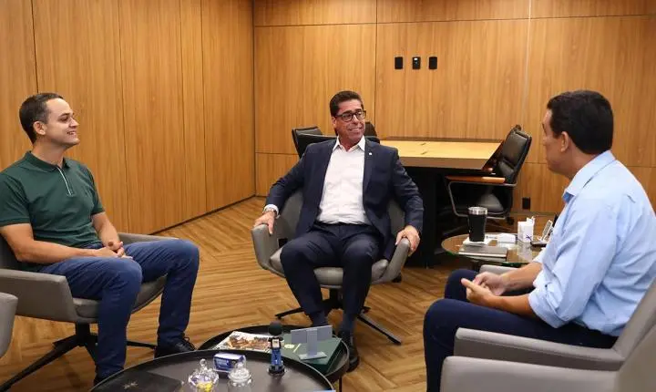 Pazolini e Marcelo discutem relação entre Executivo e Legislativo