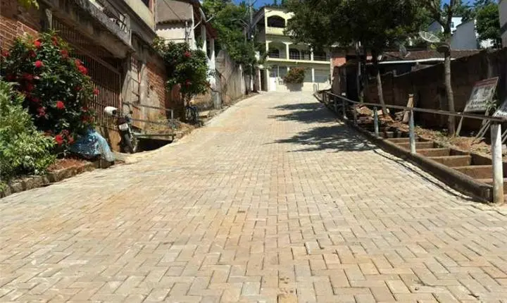 Prefeitura e Saae realizam obras de infraestrutura na Rua Zenaldo Rangel, no bairro Macrina